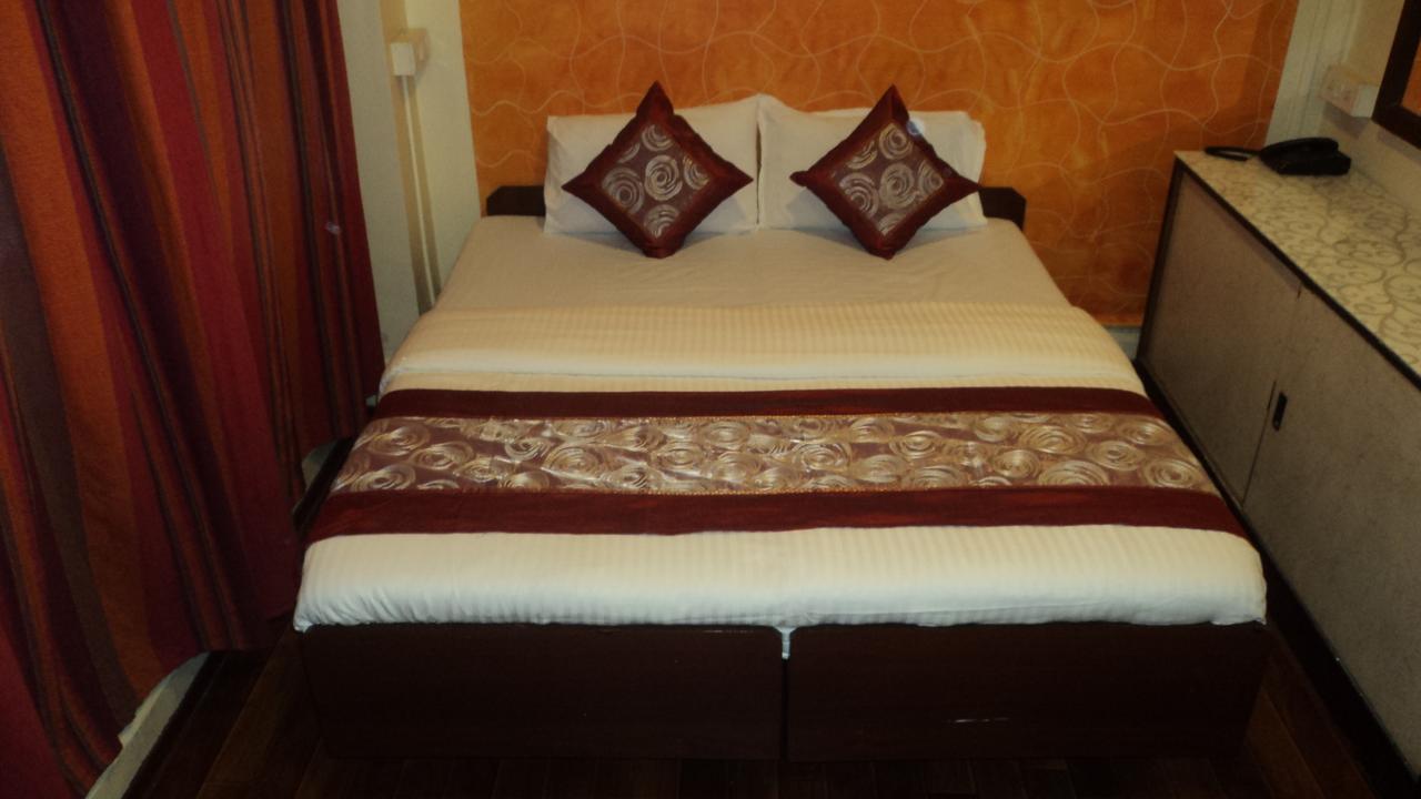Benazeer Hotel Mumbai Luaran gambar