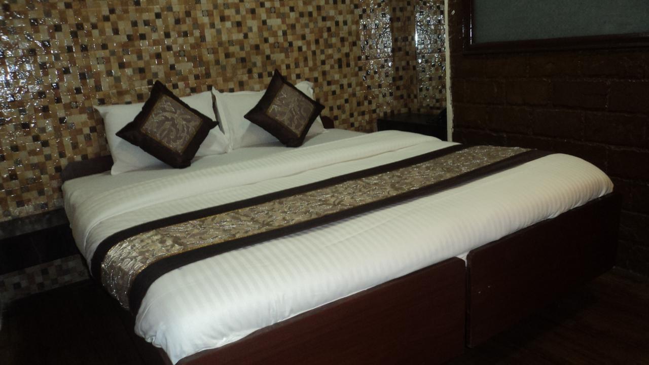 Benazeer Hotel Mumbai Luaran gambar