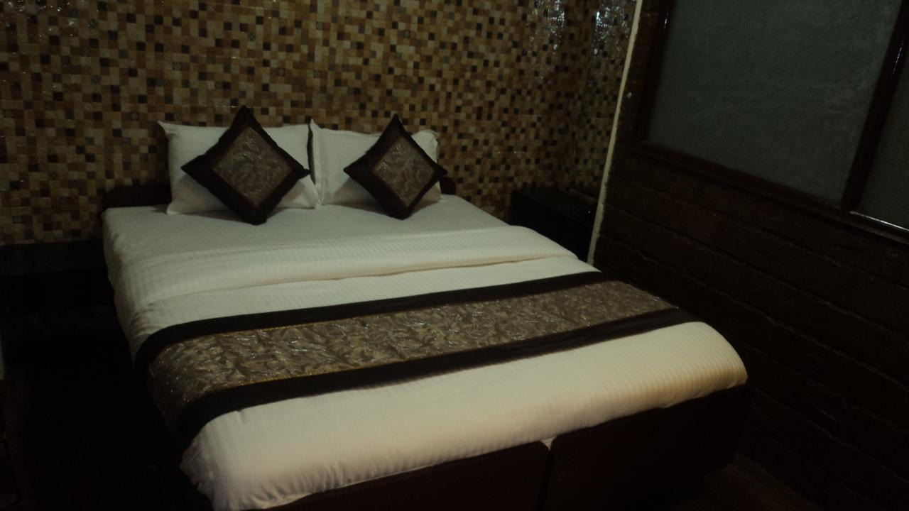Benazeer Hotel Mumbai Luaran gambar