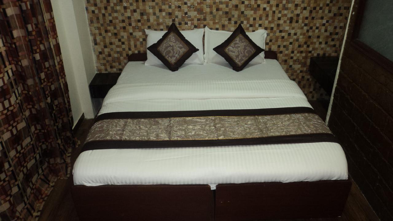 Benazeer Hotel Mumbai Luaran gambar