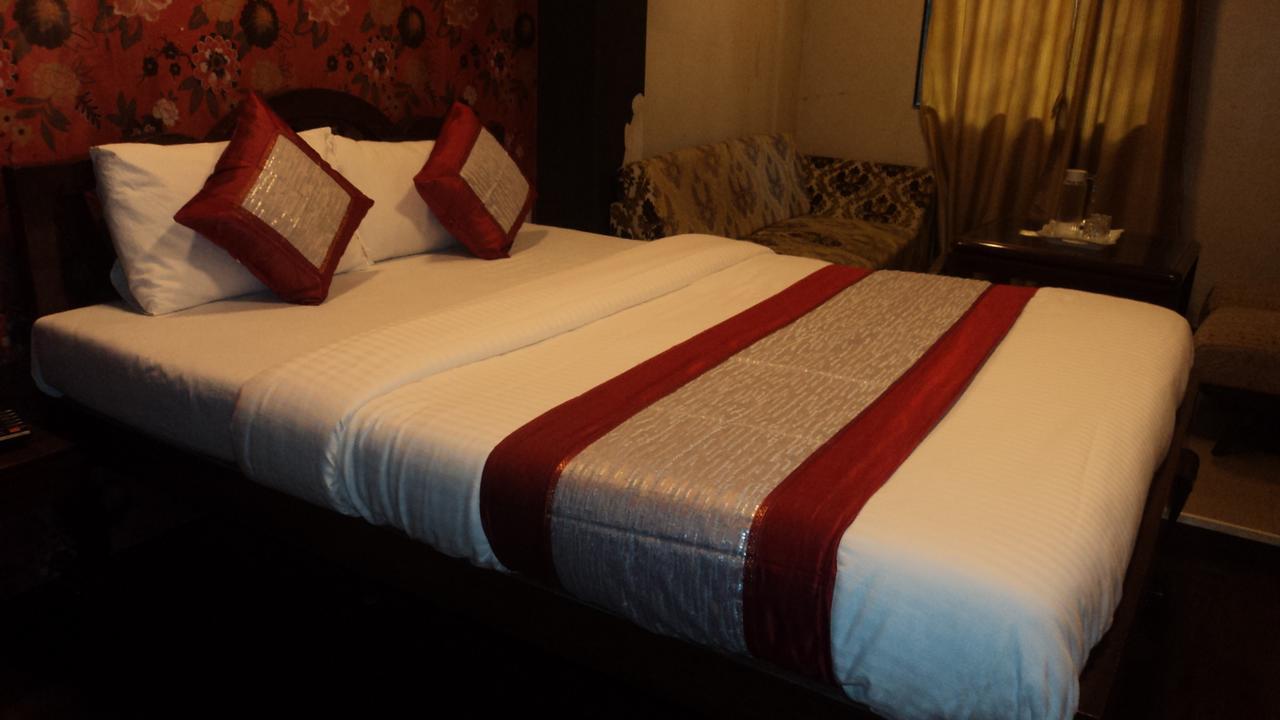 Benazeer Hotel Mumbai Luaran gambar