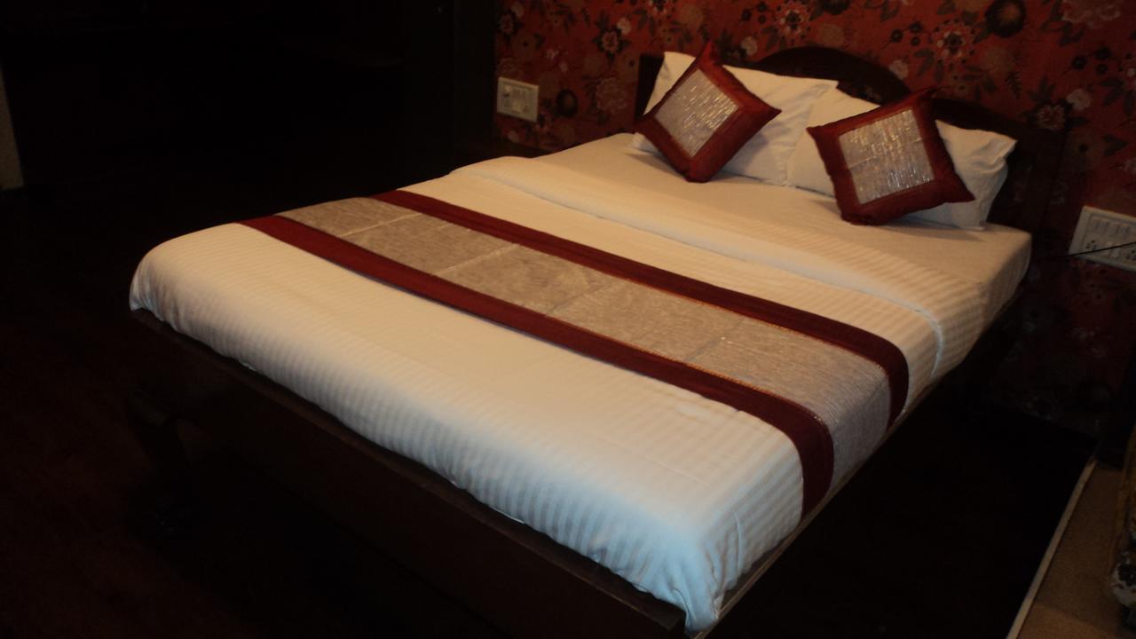 Benazeer Hotel Mumbai Luaran gambar