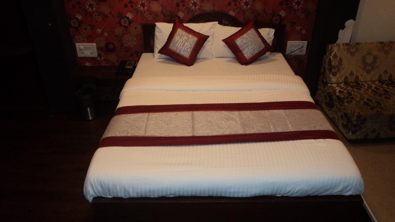 Benazeer Hotel Mumbai Luaran gambar