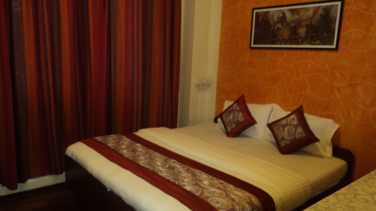 Benazeer Hotel Mumbai Luaran gambar
