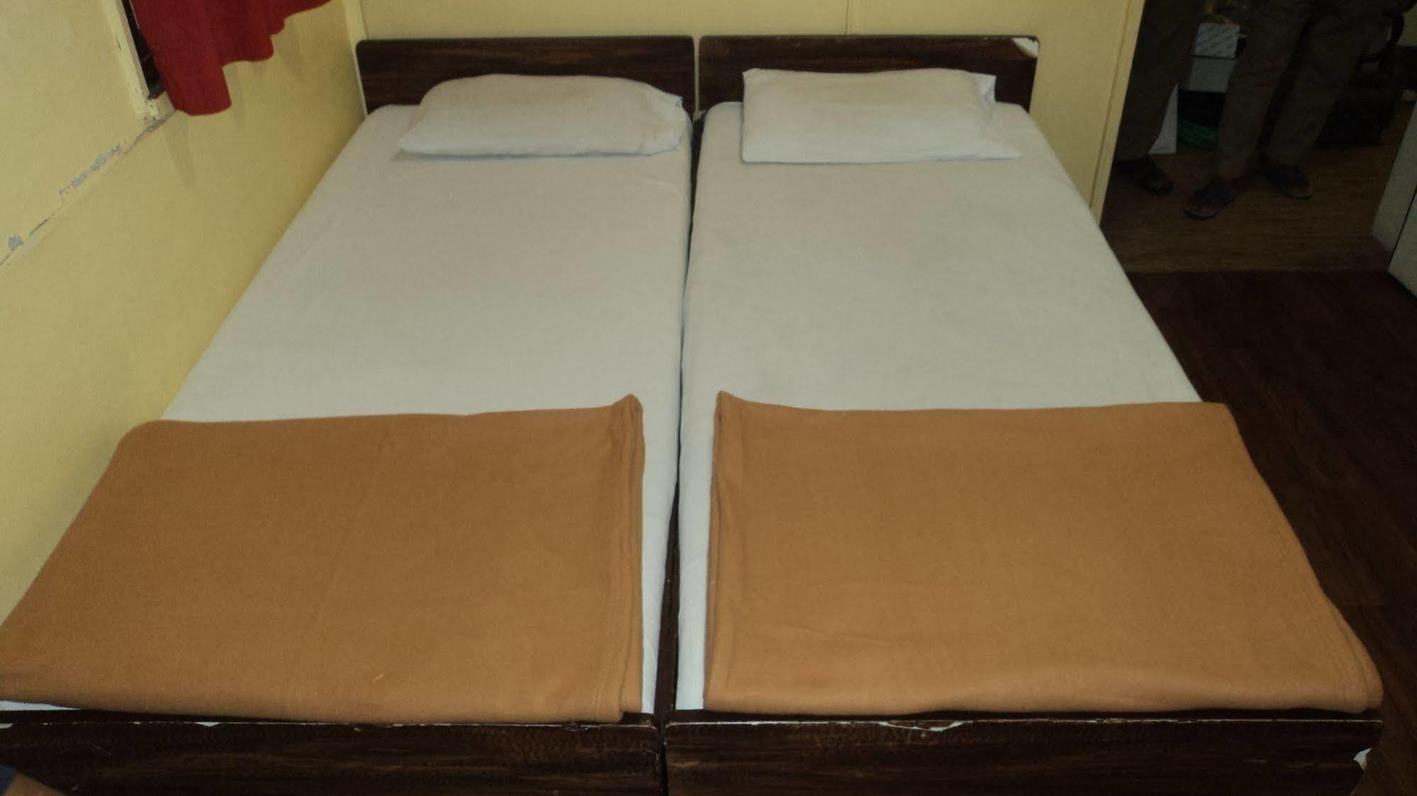 Benazeer Hotel Mumbai Luaran gambar